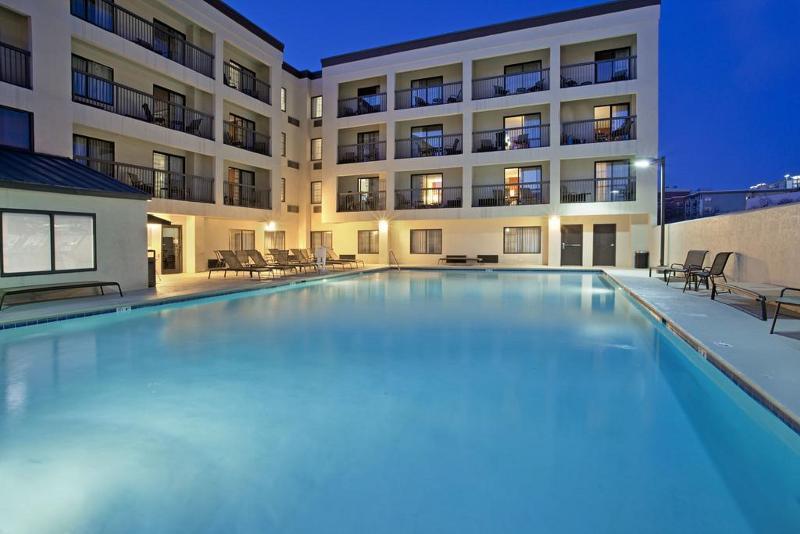 Courtyard By Marriott Nashville Vanderbilt West End Eksteriør bilde